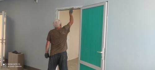 Ремонт пятиэтажного лечебного корпуса продолжается.